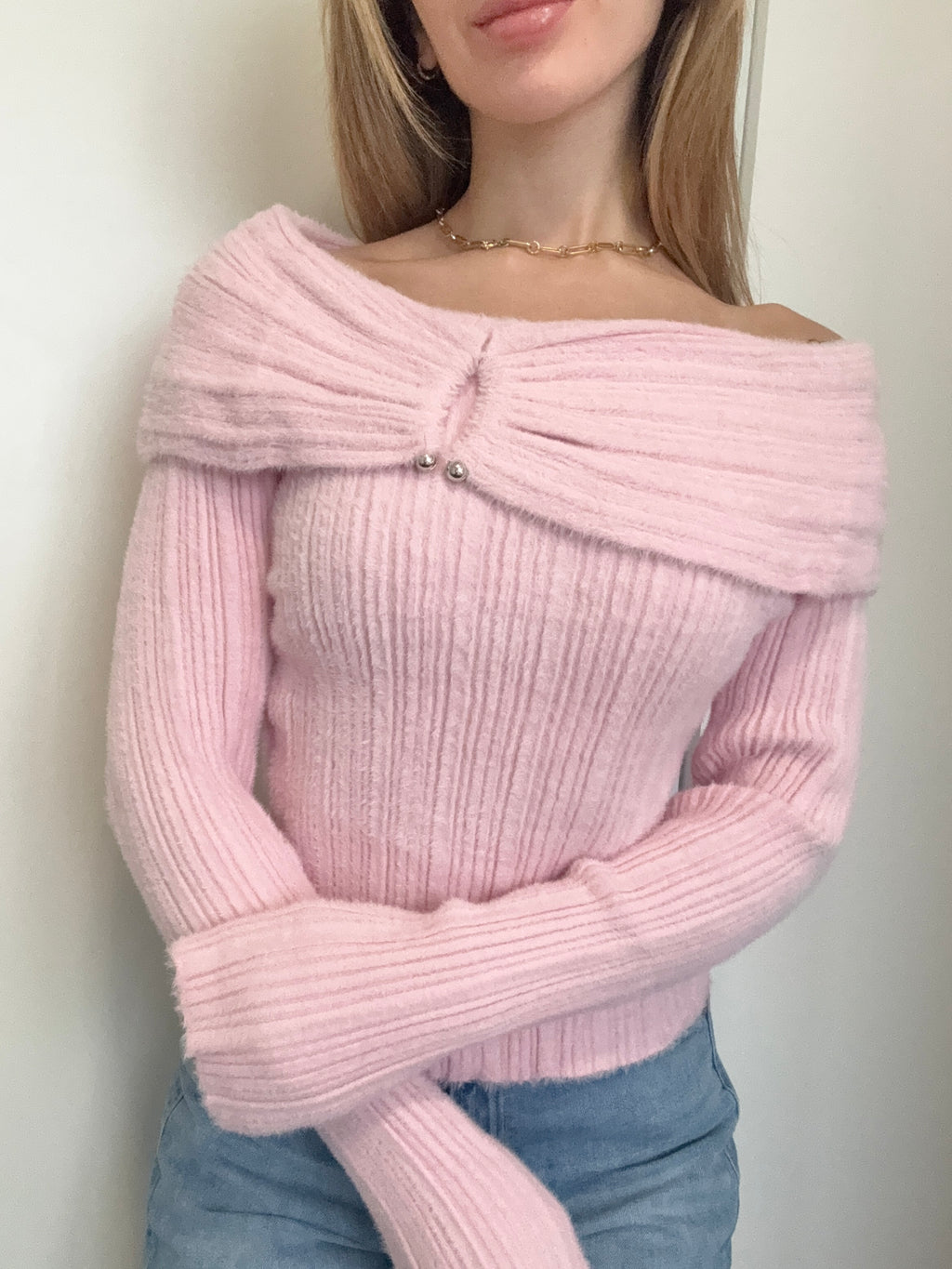 Off shoulder - Pink - Sweater - Belliona