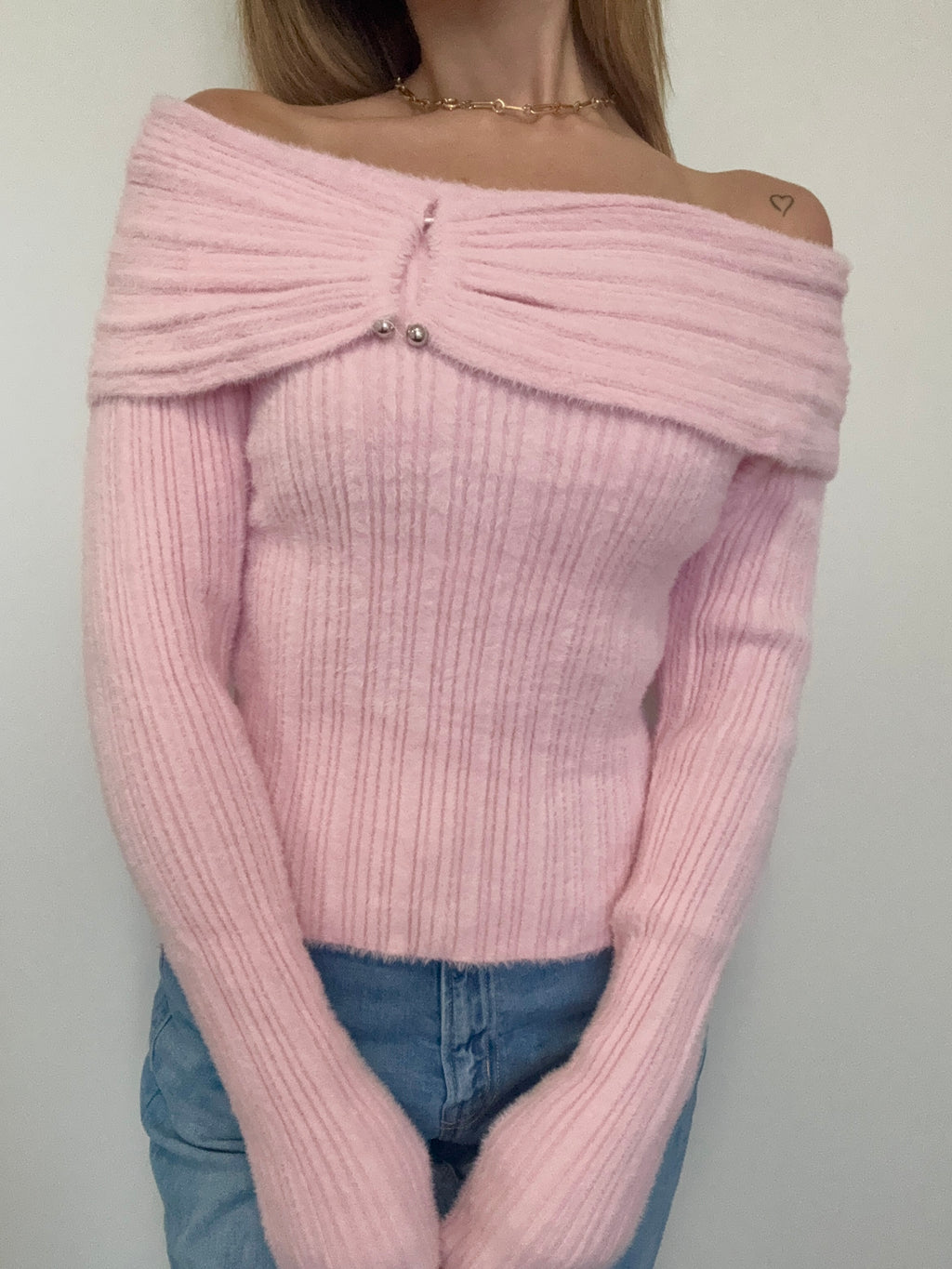 Off shoulder - Pink - Sweater - Belliona